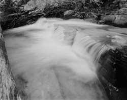 small waterfall2.jpg small waterfall2.jpg