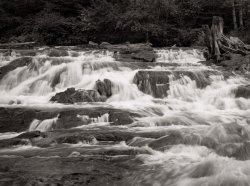 HardwickBrook.jpg HardwickBrook.jpg