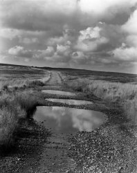 Path to Danby Beacon.jpg