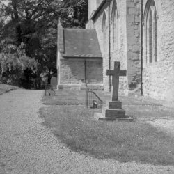 Hooton Pagnell 04.jpg