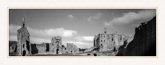 Warkworth Castle-BW6x17.jpg
