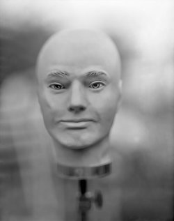 20260818_Darlot-lens_FP4_ISO25_ID11_1-1_01_web.jpg