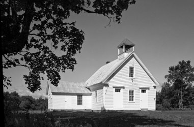 Harrison Schoolhouse -Wisner 5x7 - S-K 165mm f6.8.jpg